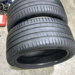 315/35/21 Pirelli Tires 