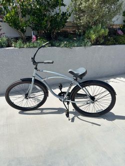 Huffy Good Vibrations Beach Cruiser