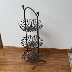 3- Tier Wrought Iron Kitchen/Bathroom Storage Rack- Flower Design 
