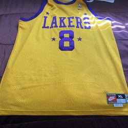 VTG Men's Kobe Bryant NIKE Sz XL Los Angeles Lakers Jersey