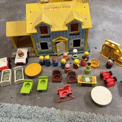 Play school dollhouse vintage