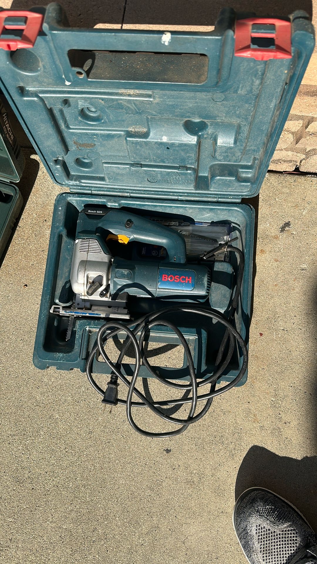 Bosch Jigsaw And Hitachi Hammer Drill 