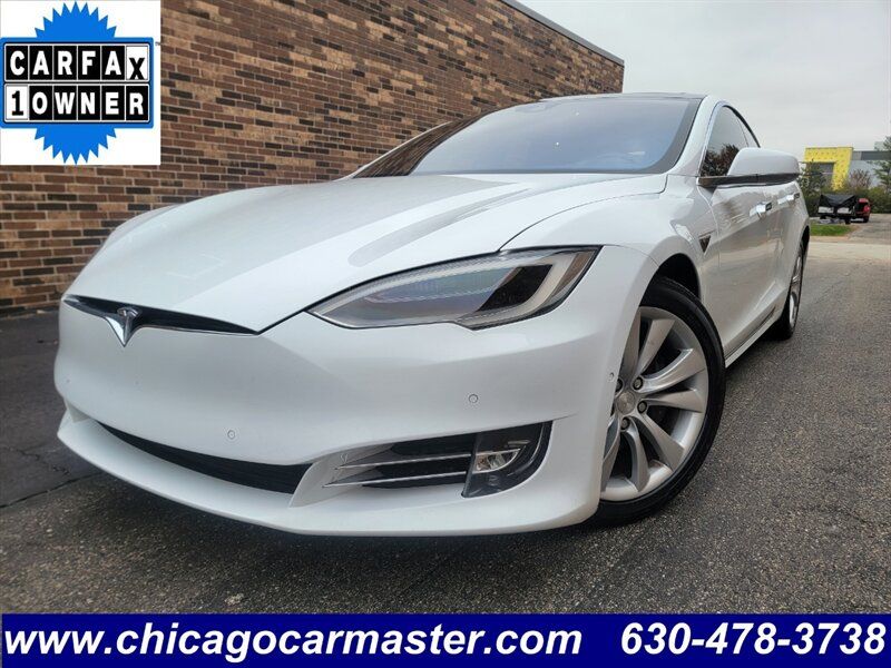 2016 Tesla Model S 75 -- 7 Passenger/Jump Seat -  250 Miles on Full