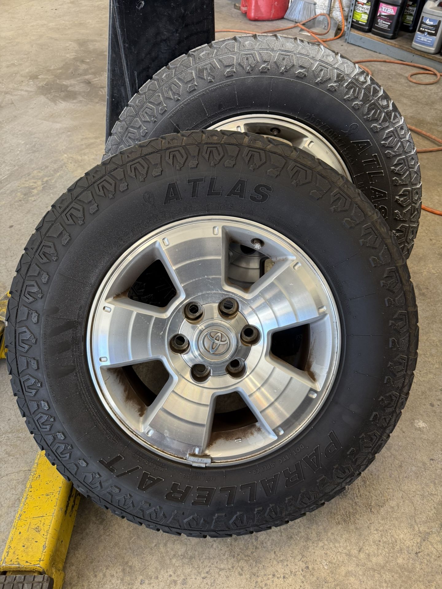 2003-2009 Toyota 4Runner/Tacoma Oem Wheels Set of 4 with 265/70/17 tires 6x139.7