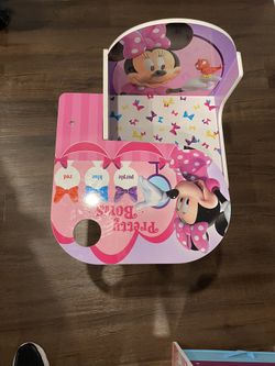 Minnie Desk 