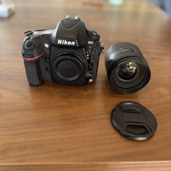 Nikon D800 With Lens