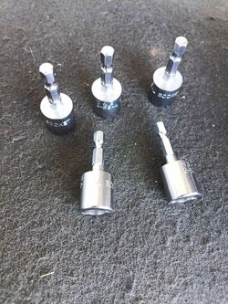 H&B 2 - Seal Socket