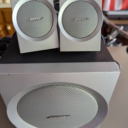 Bose Desk Speaker