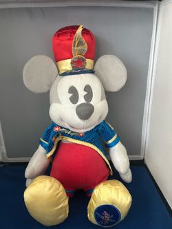 Disney Mickey Mouse: The Main Attraction Plush