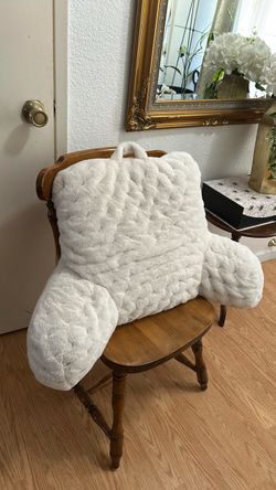 White Plush Backrest Reading Pillow
