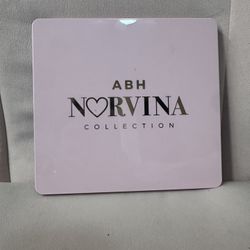 Anastasia Beverly Hills Novena eyes eyeshadow palette