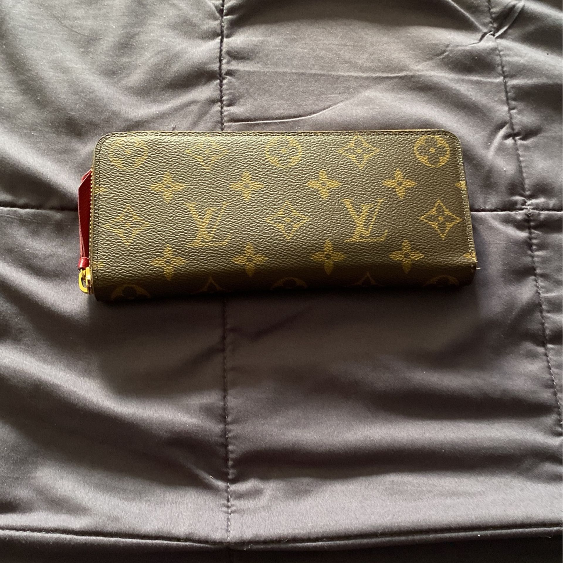 Louis Vuitton Wallet for Sale in Long Beach, CA OfferUp