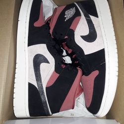 ** WOMEN'S NIKE AIR JORDAN 1 'CANYON RUST' SNEAKERS/ SIZE 10