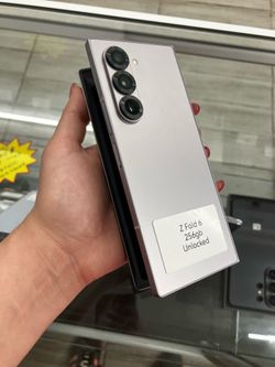Silver Samsung Z fold 7 unlocked cash or $50 down