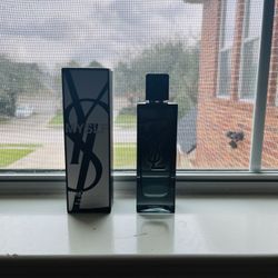 Yves Saint Laurent MYSLF Eau de Parfum