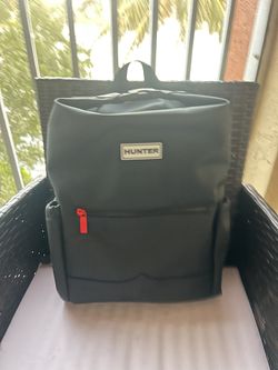 Hunter Top Clip Backpack - Black