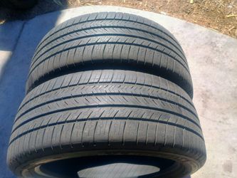 255/45/20 MICHELIN PILOT SPORT ALL SEASON 4 85% TREAD DOT 17/23 SET OF 2 MATCHING HIGH PERFORMANCE TIRES EXCELLENT CONDITION