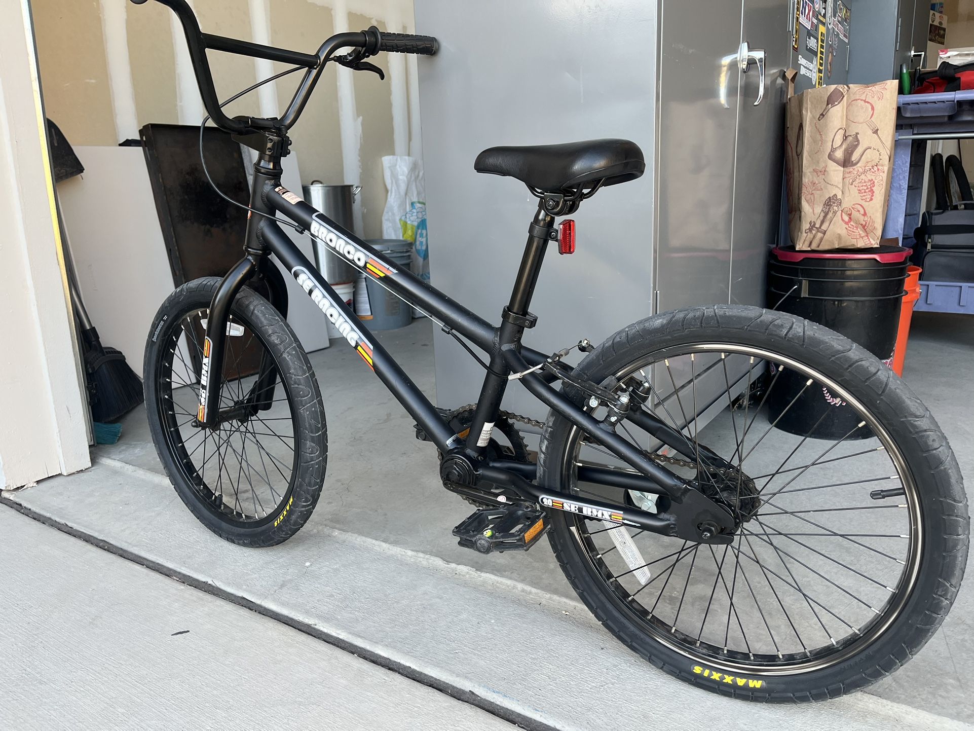 SE Racing 20” Bronco