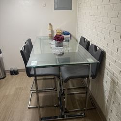 5 Pieces Dining Room