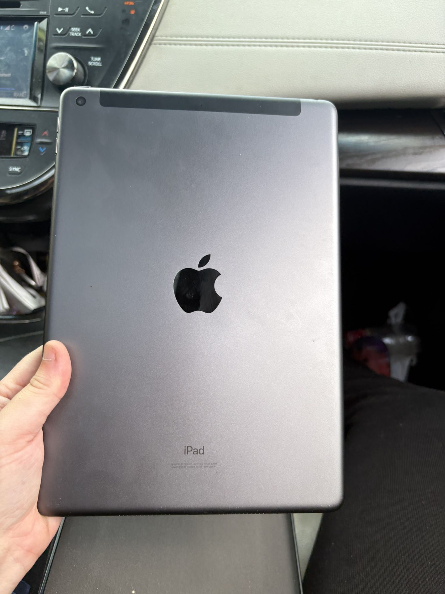 Apple iPad