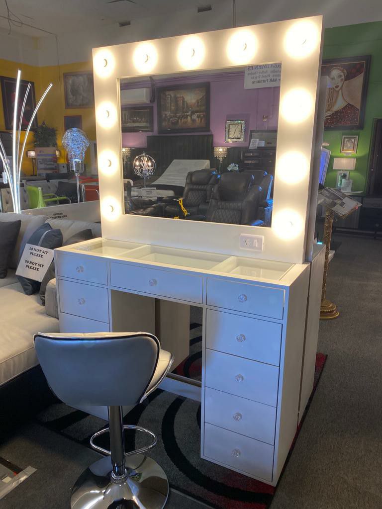 Price Online‼️White Vinity w/Lights and Drawers (Bar Stool Available) • Delivery • Assembly • FREE Financing ‼️Same as cash