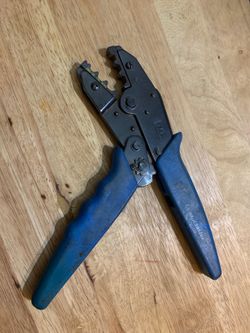 Ideal Crimpmaster tool
