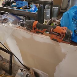 Ridgit One Hand Saw Zall