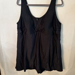 Torrid Size 4 Swim dress With Shorts