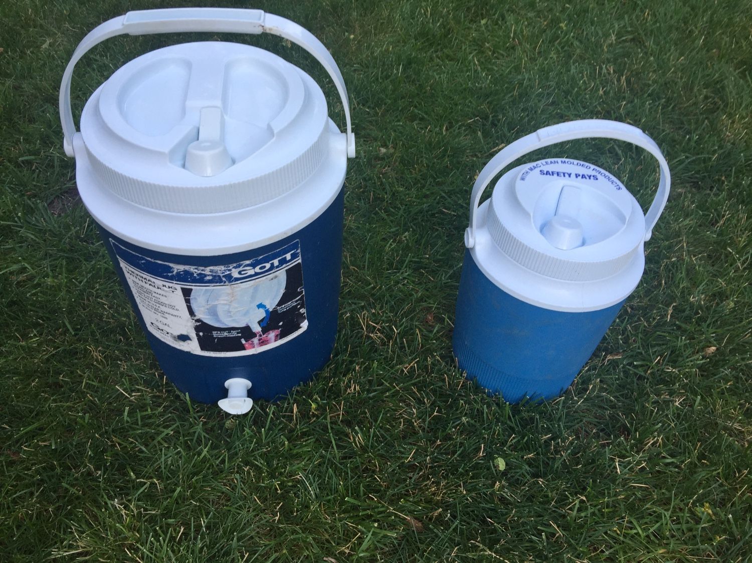 Two Gott thermos coolers. 