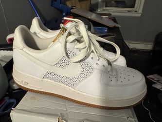 NIKE AIR FORCE