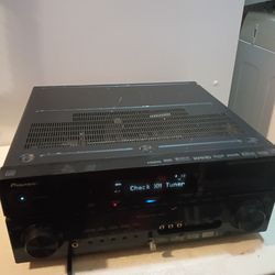 Home theater receiver works great