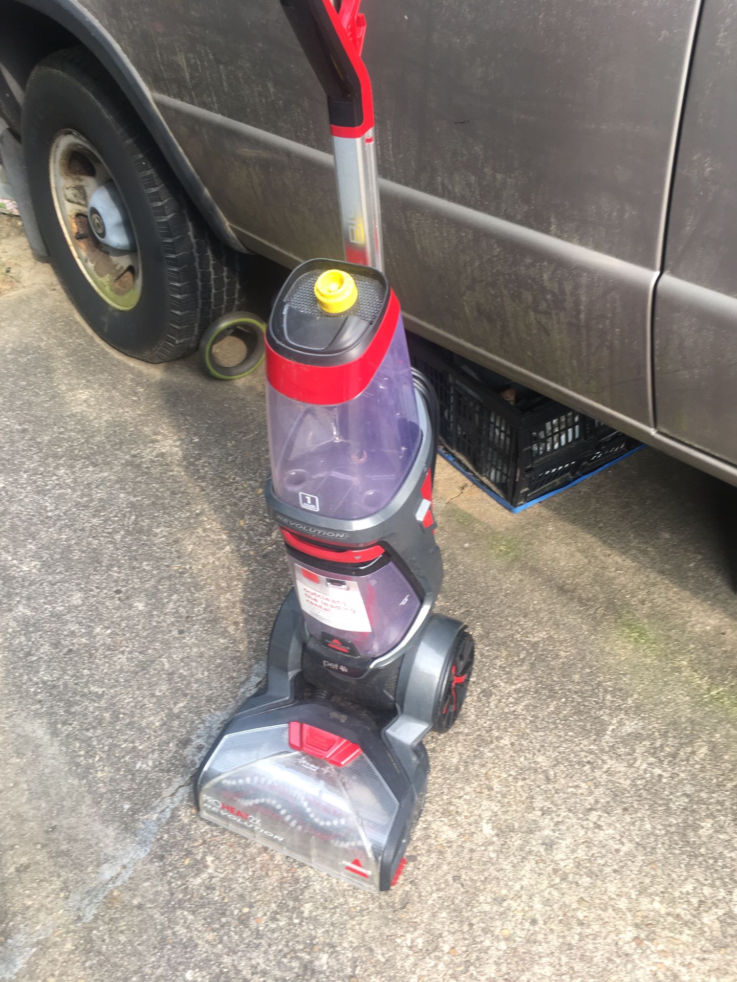 Very Nice I Powered Bissell Carpet Steam Cleaner Only $80