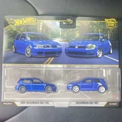 Hot Wheels 2-Pack 2004 Volkswagen Golf R32 Volkswagen Mk7 Car Culture Premium