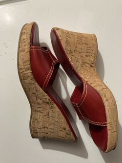 YRed high heels