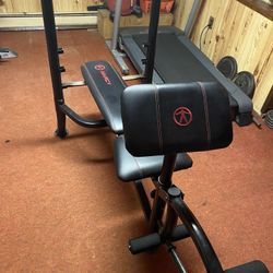 Weight bench
