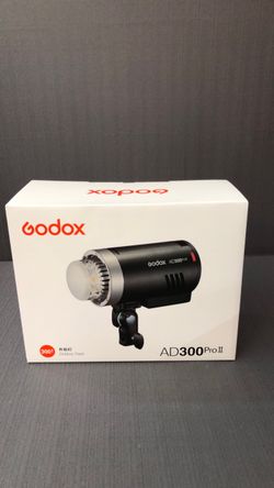 Godox AD300Pro II All-in-One Outdoor Flash