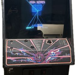 Atari TEMPEST Original Video Arcade game