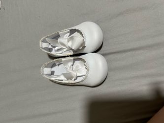 Baby shoes size 1
