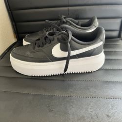 Women’s Nike Platform Shoes