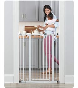 Brand new Regalo Safety 36" Extra Tall Baby Gate for Doorways & Bottom of Stairs, Pressure Mount, Toddlers & Pets, 6-24 Months