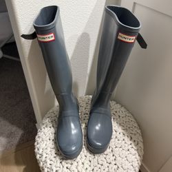 Women’s HUNTER RAIN BOOTS SIZE 7