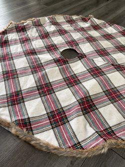 Christmas Tree Skirt
