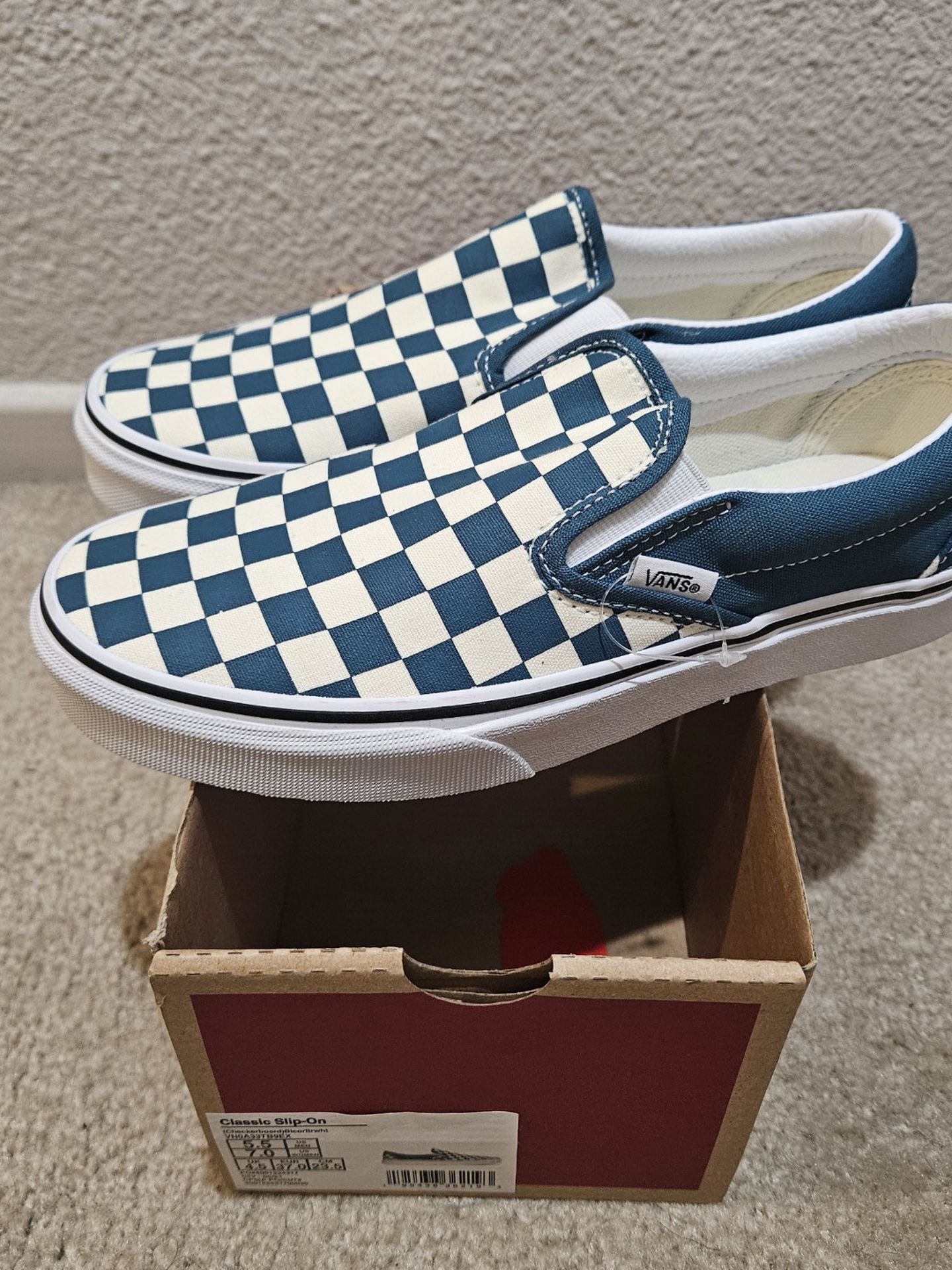 BRAND NEW WOMENS VANS SLIP-ON TEAL CHECKERBOARD SIZE 7