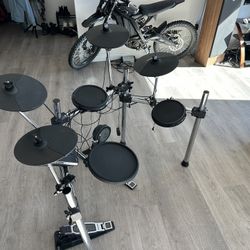 Alesis Forge Electronic Drum Set