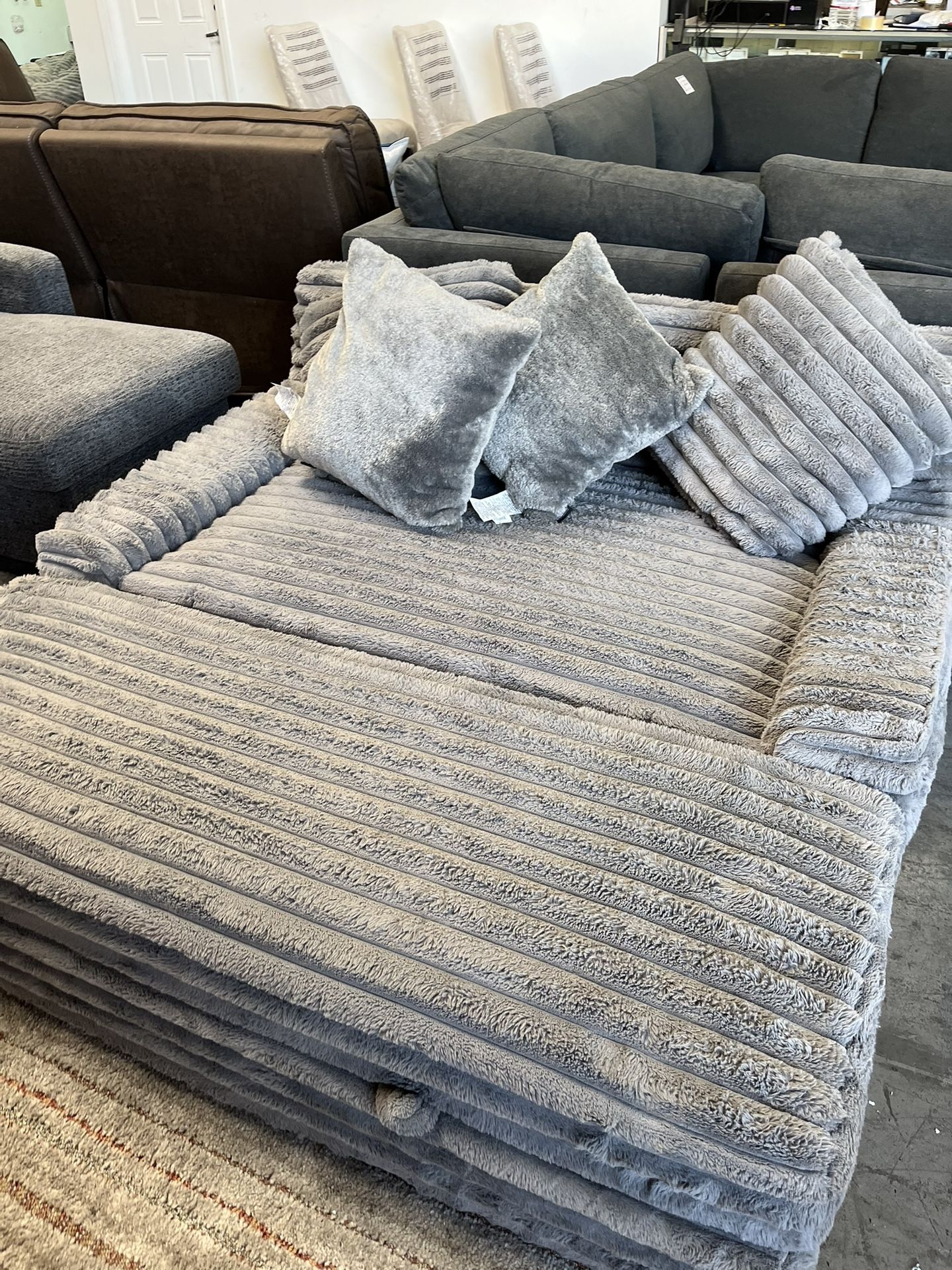 Thomasville Fabric Oversized Chair with Storage Ottoman