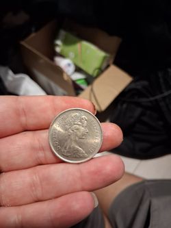 Queen Elizabeth pure silver coin
