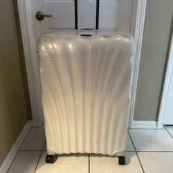 Samsonite XL Hard shell Luggage 