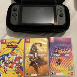 Nintendo Switch Oled With 3 Games