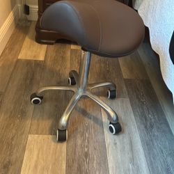 Ergonomic Saddle Stool Chair-Great Condition
