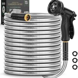 50ft Garden Hose With Nozzle. No Kink, Metal Casing